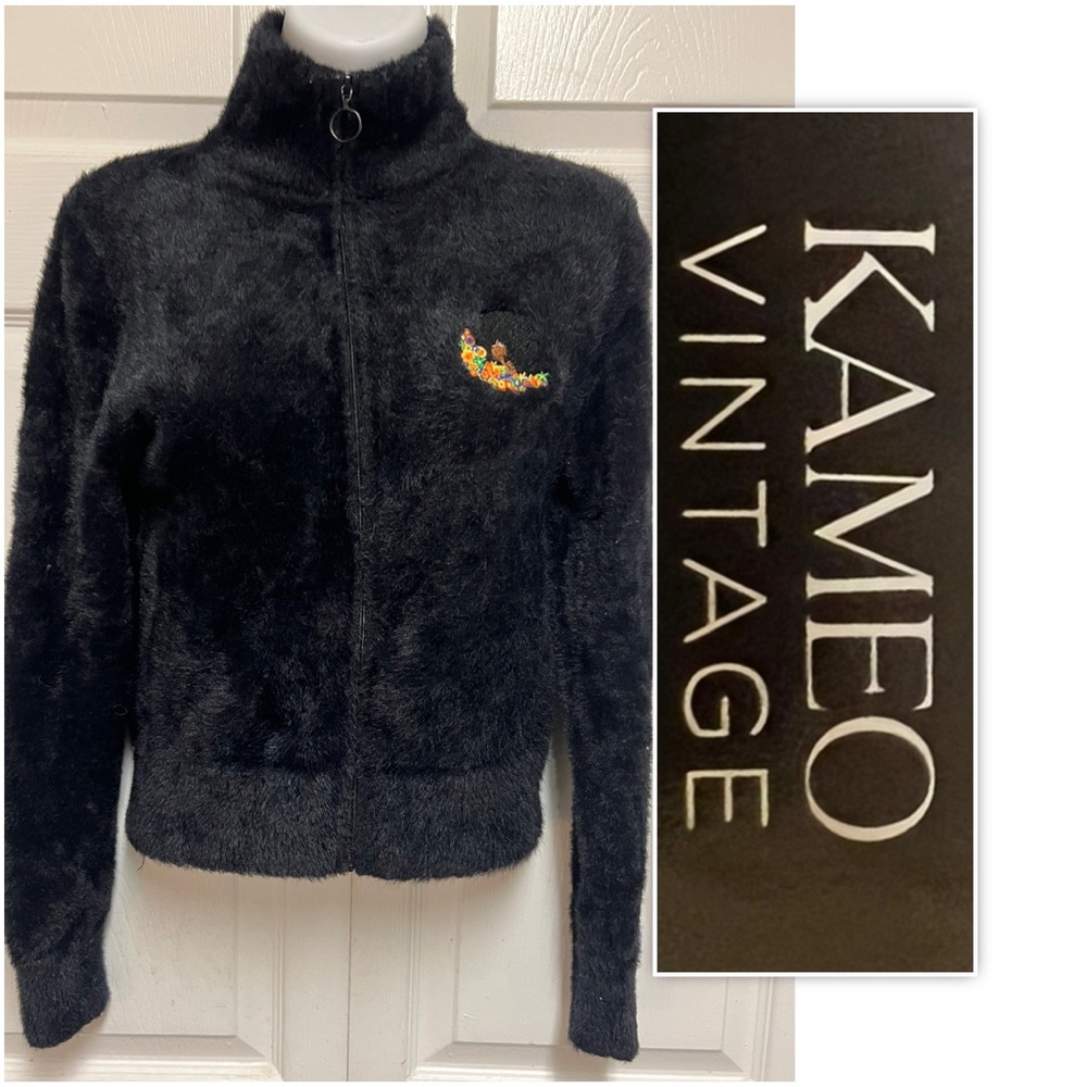 KAMEO Vintage Black Fuzzy Cropped Zip Jacket